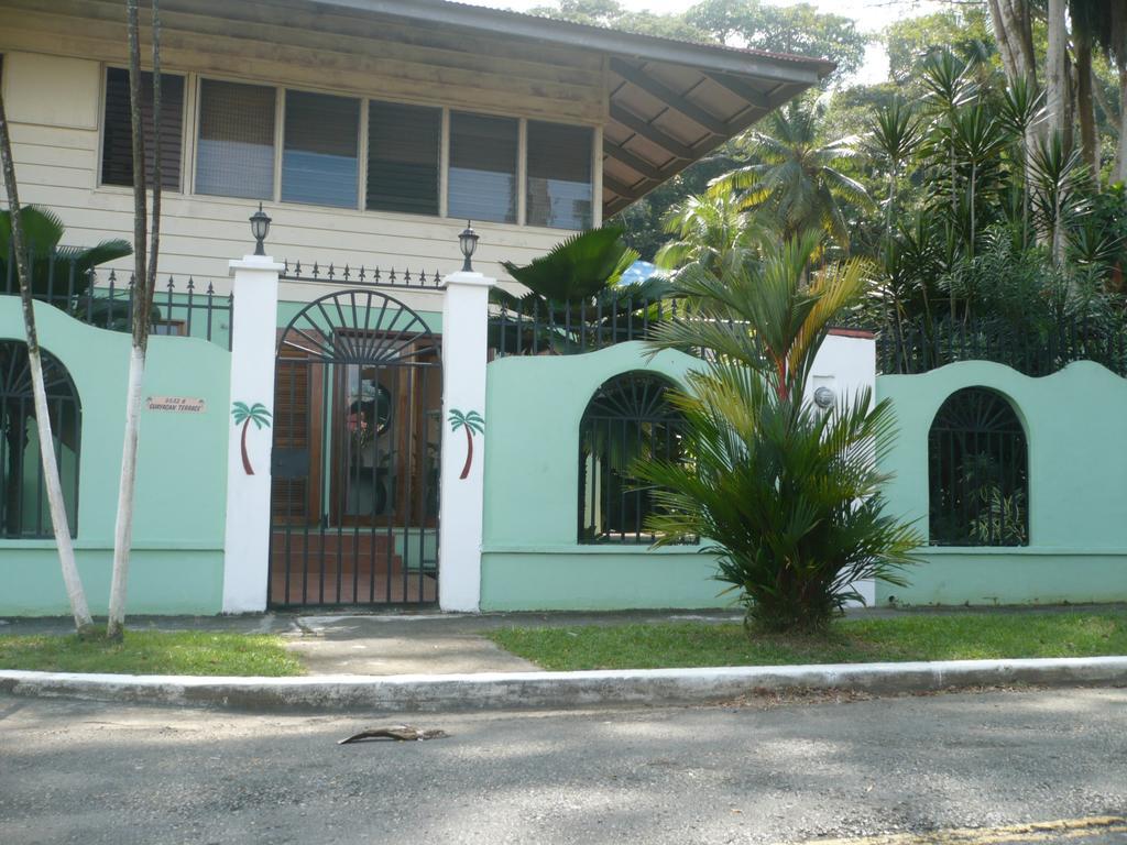 Dos Palmitos Bed And Breakfast Панама Сити Екстериор снимка