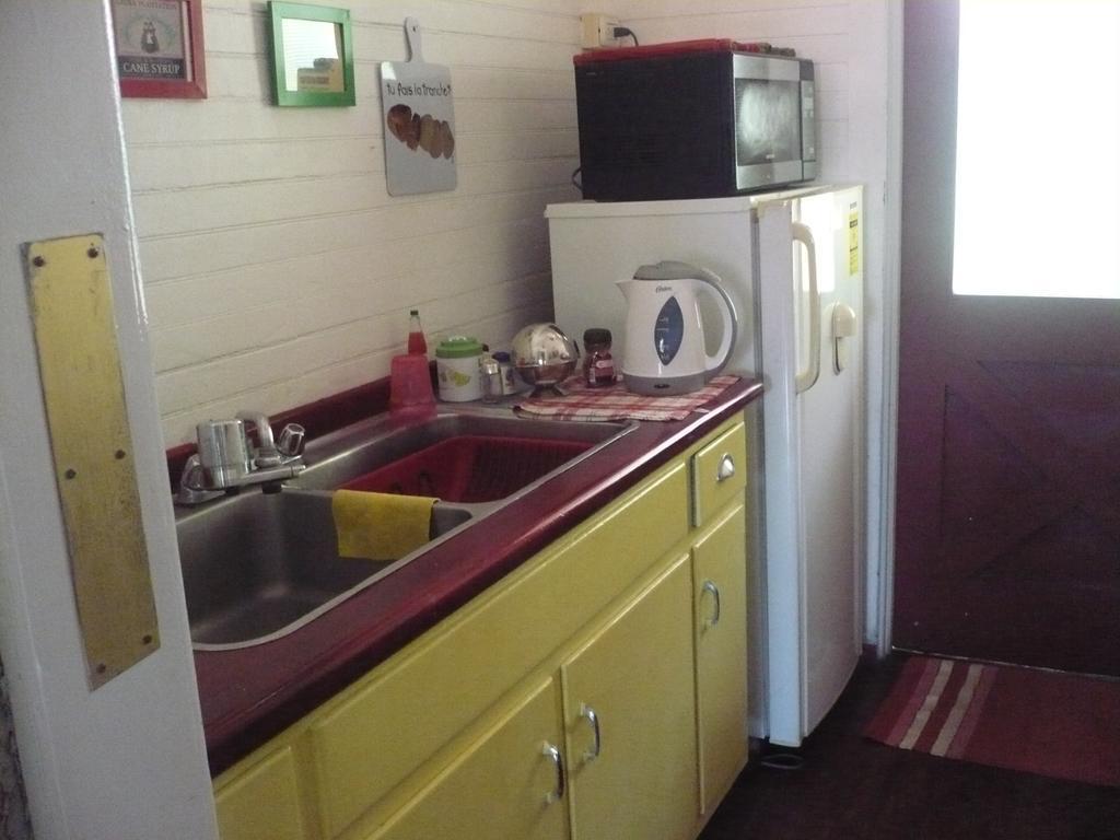 Dos Palmitos Bed And Breakfast Панама Сити Екстериор снимка