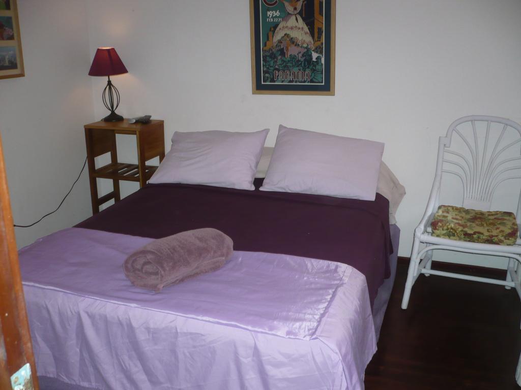 Dos Palmitos Bed And Breakfast Панама Сити Екстериор снимка